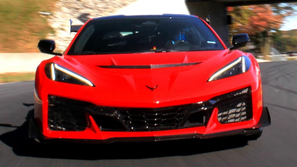 Корвет ZR1 на 1064 кінських сили від баскетболіста NBA не уникнув затримання поліцією Арканзасу, а події стали ще гіршими